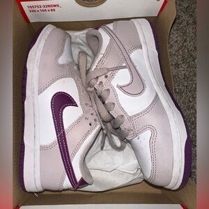 Toddler girls Nike dunks